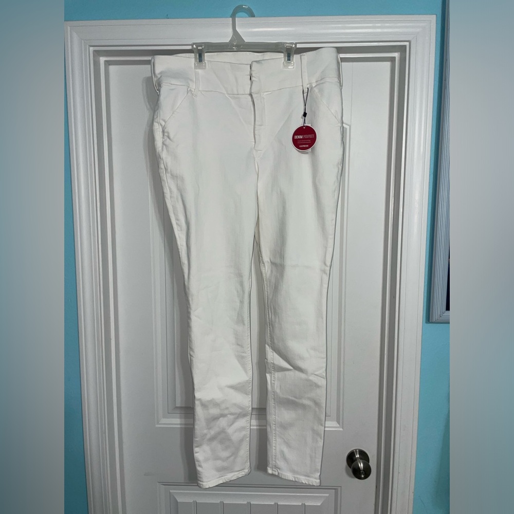 Denim perfect white jeans from Express
